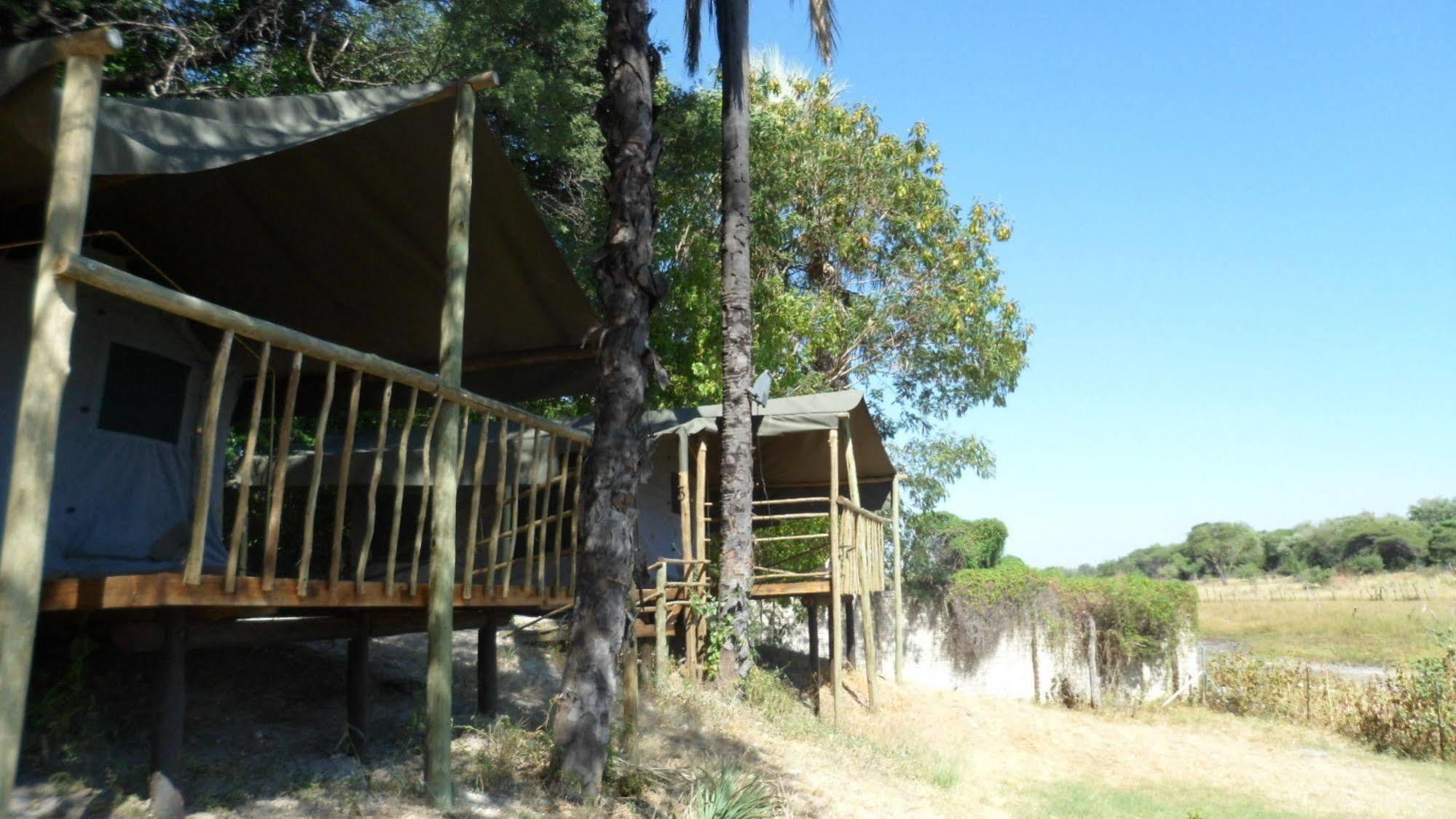 Okavango River Lodge 马翁 外观 照片