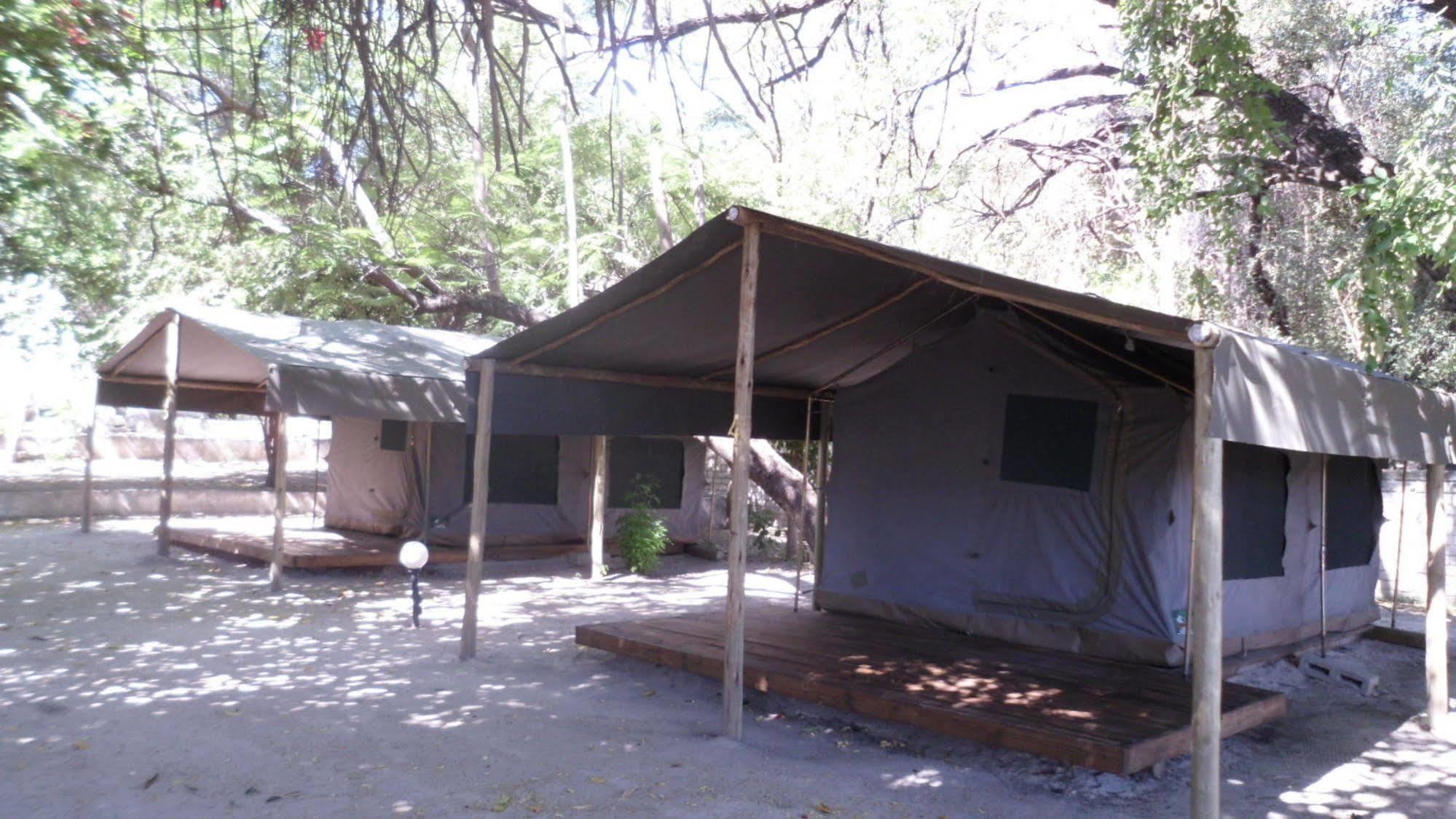 Okavango River Lodge 马翁 外观 照片