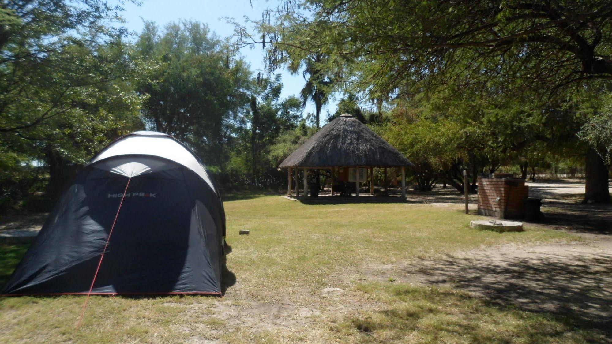 Okavango River Lodge 马翁 外观 照片